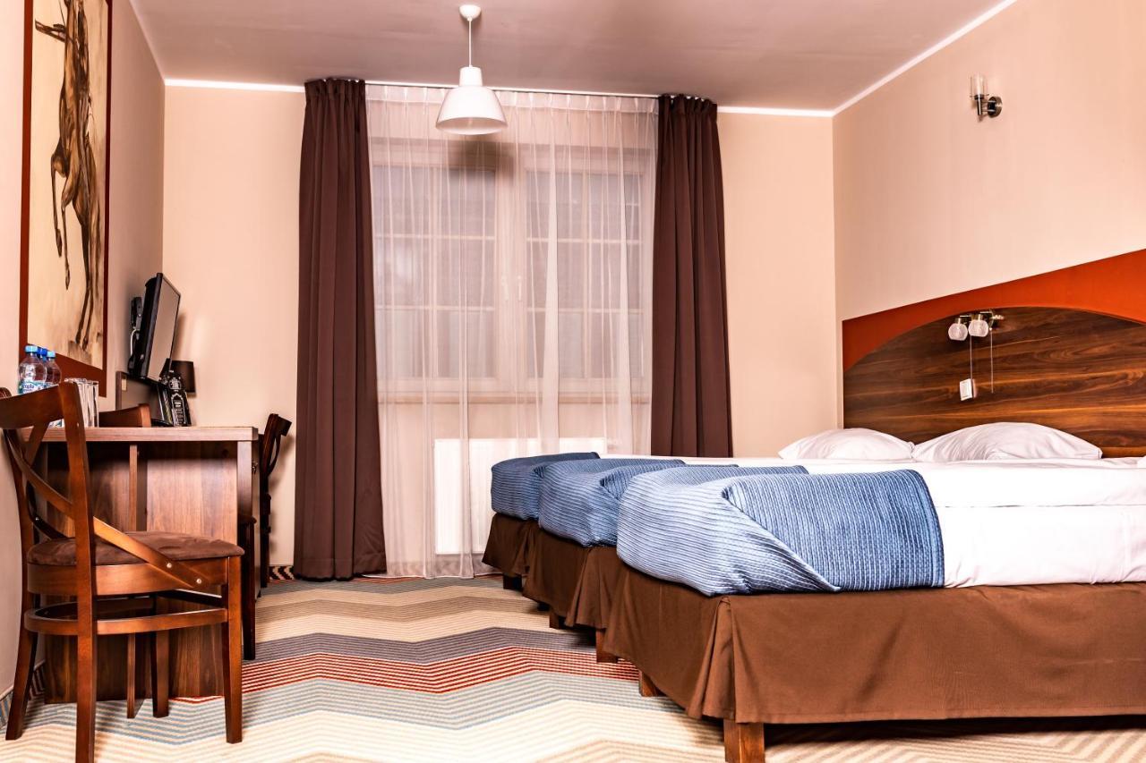 Hotel Texas - Żory Εξωτερικό φωτογραφία