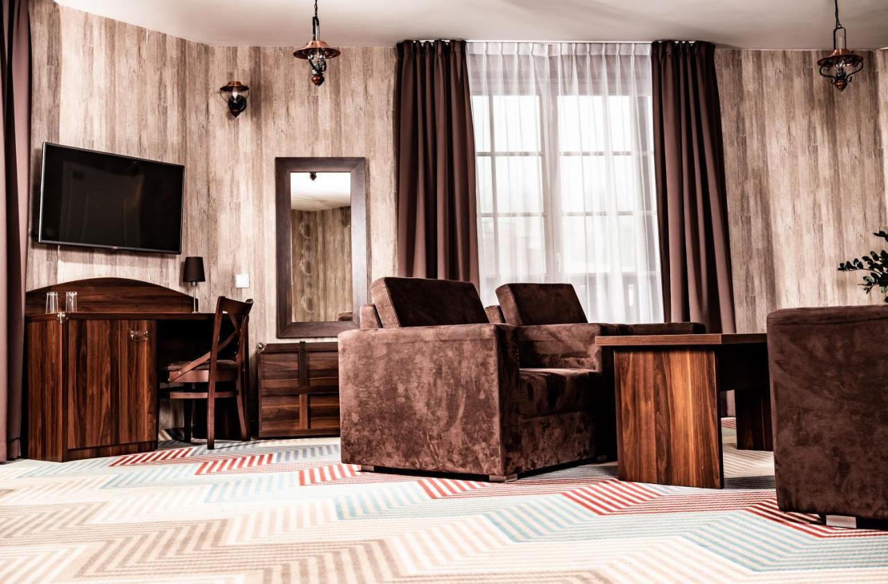 Hotel Texas - Żory Εξωτερικό φωτογραφία